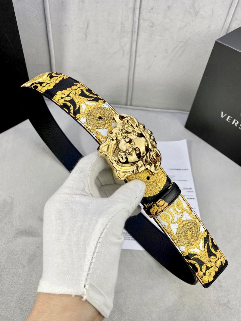 VERSACE